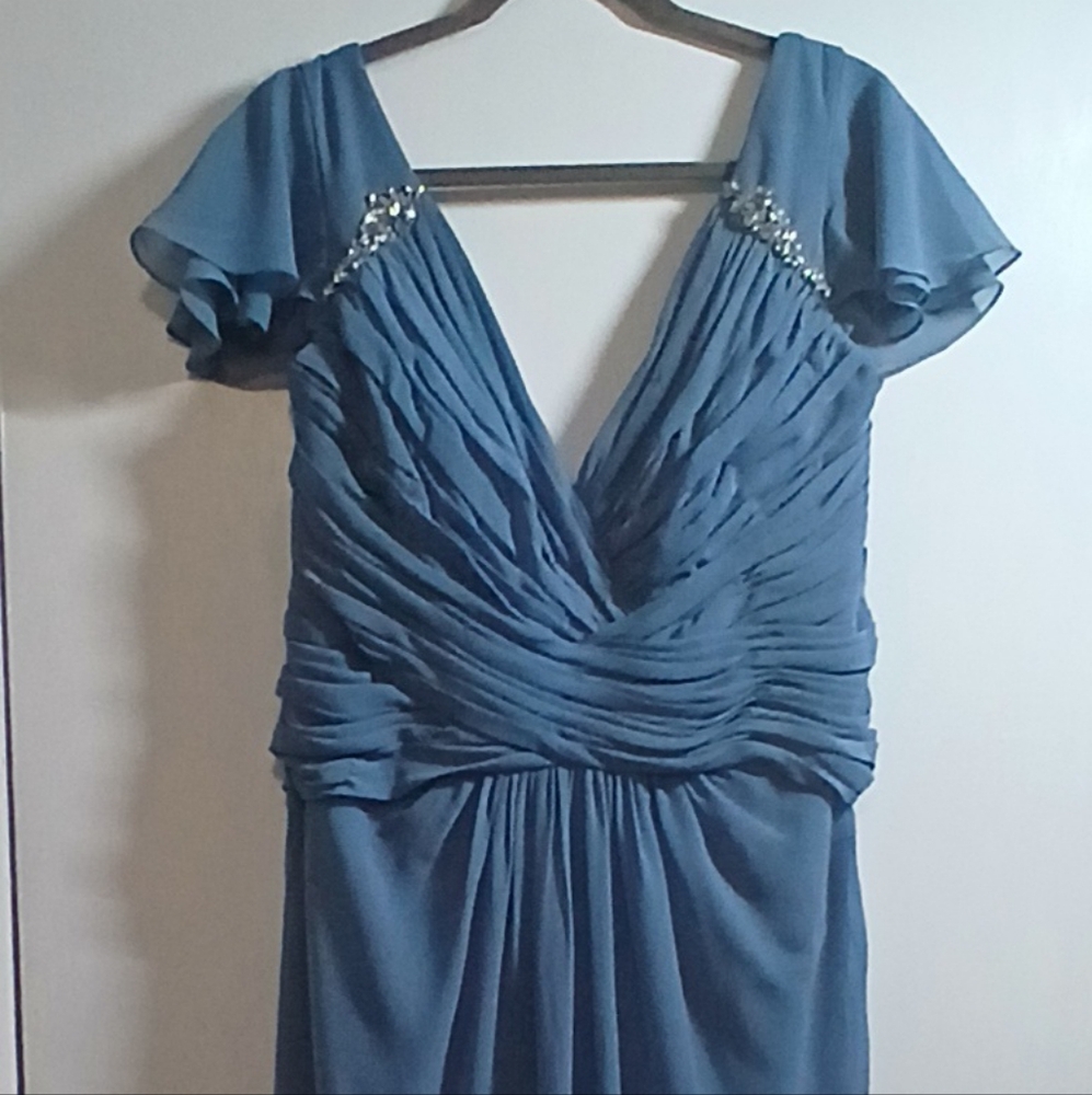 David's Bridal ElegantML Blue Evening Dress Size 16
